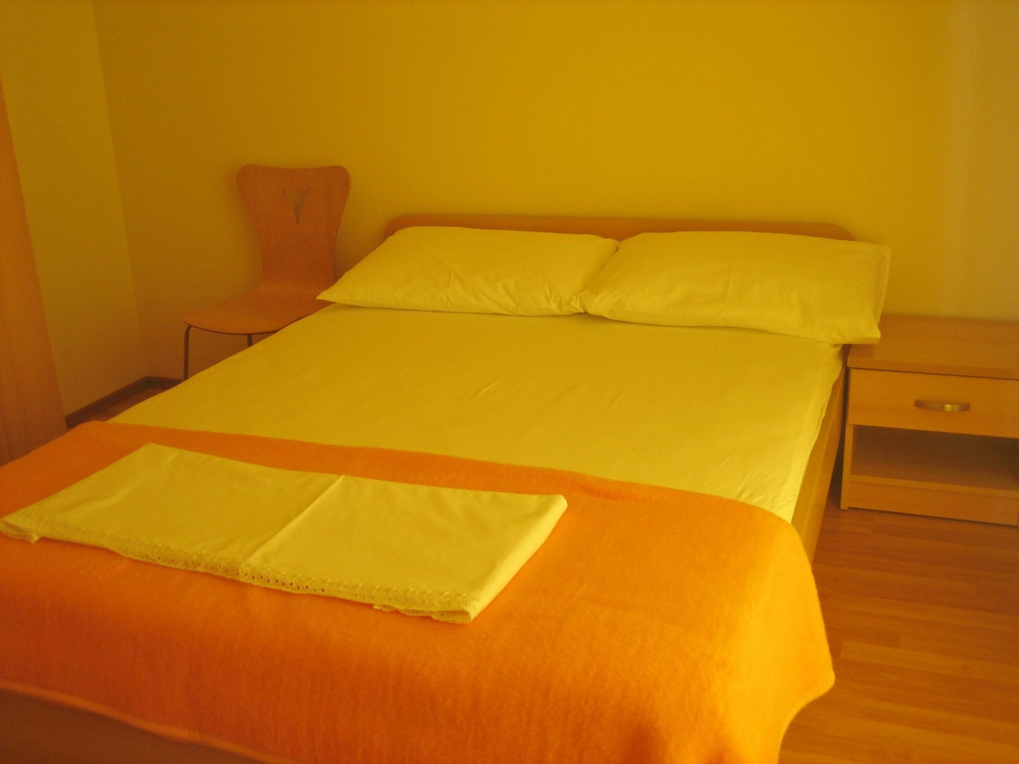Mladen Hotel Omis Exterior photo